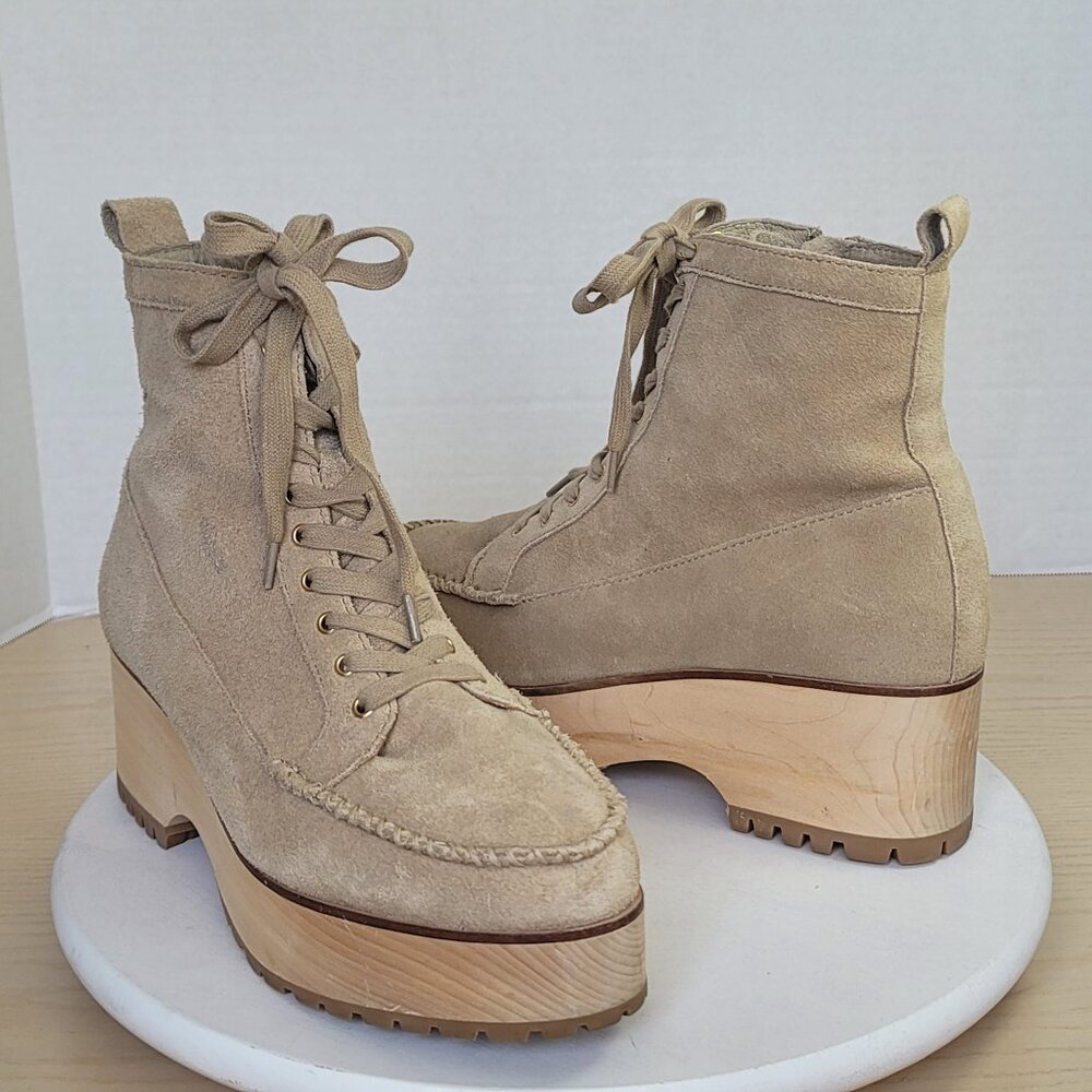 Kelsi Dagger Brooklyn Whip Clog Suede Booties Fawn Color Size 10